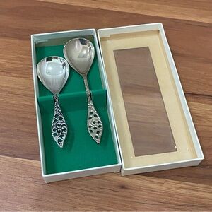 Vintage NOVALUX-Plate Holland Sugar Spoons
